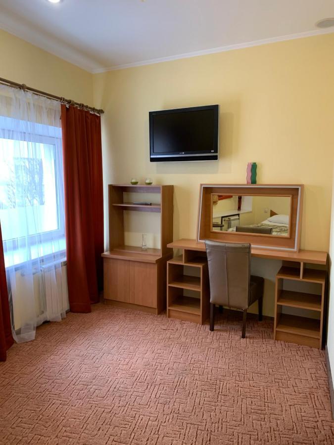 Randevu Hotel Zhytomyr Luaran gambar