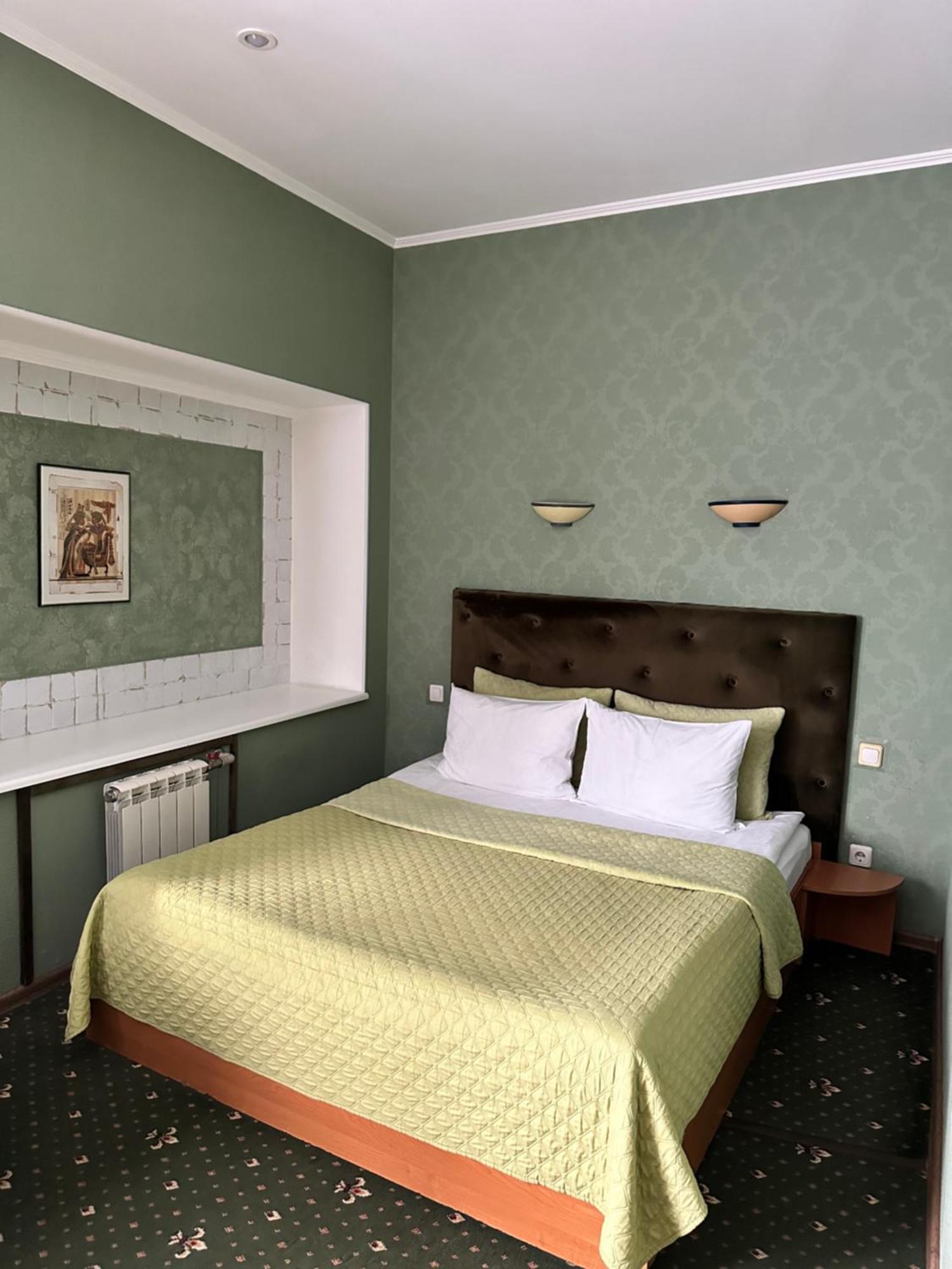 Randevu Hotel Zhytomyr Luaran gambar